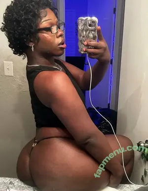  nude photo #0002