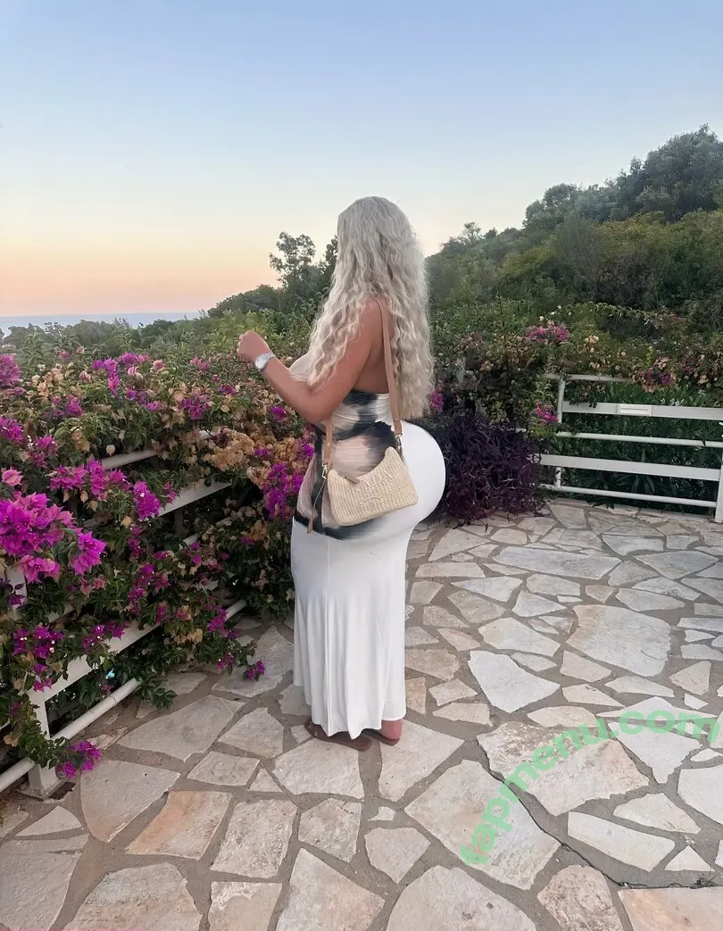 itsvictoriasinclairx nude photo #0006 (victoriasinclair_xox)