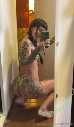 itsyagoddessaurora / its.aur0raa nude photo #0050