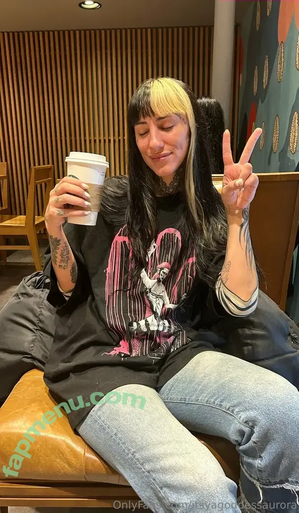 itsyagoddessaurora nude photo #0002 (its.aur0raa)