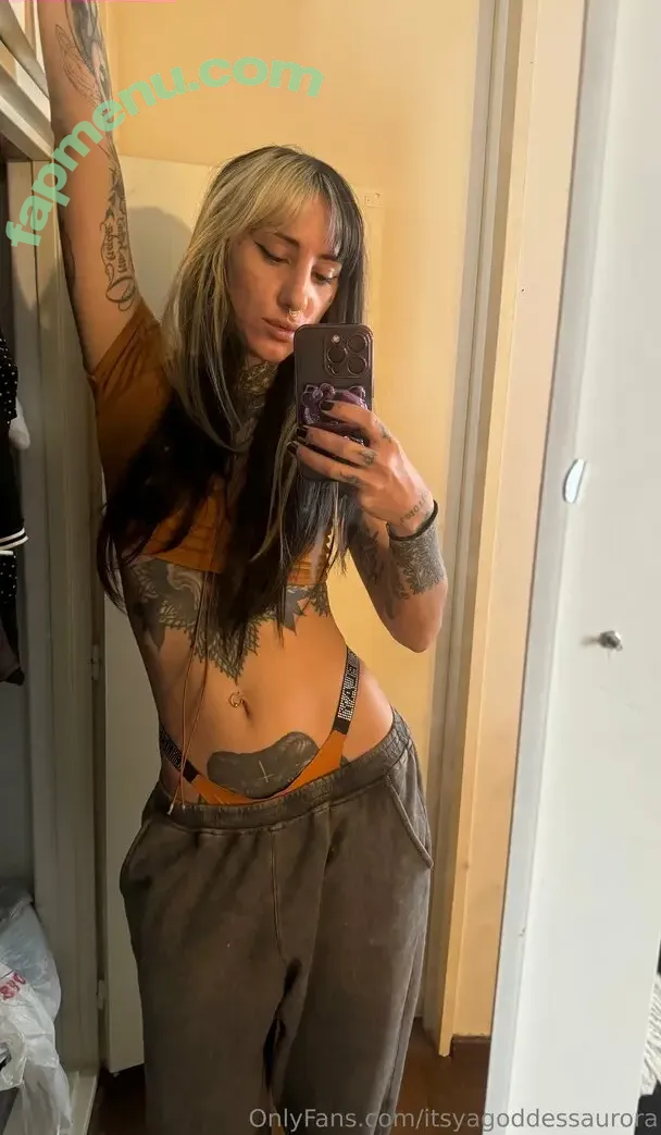 itsyagoddessaurora nude photo #0010 (its.aur0raa)