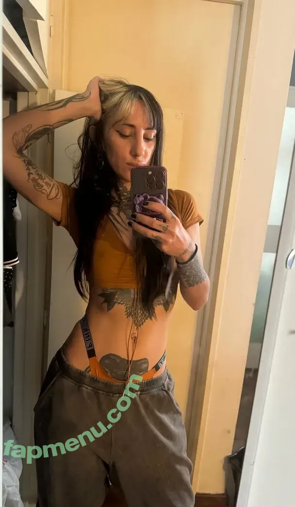 itsyagoddessaurora nude photo #0011 (its.aur0raa)