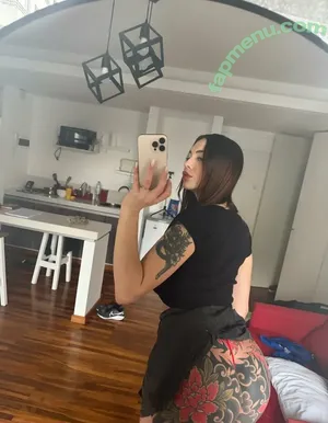 itsykuza / itskuzaa nude photo #0003