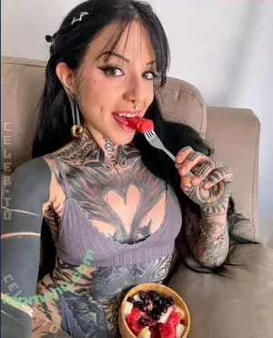 itsyourhazel / hazeldiaz / hazzeldiazz nude photo #0080