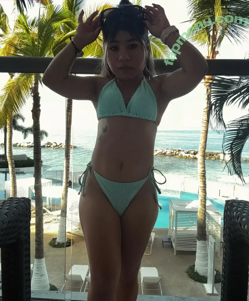 itsyunueny nude photo #0042 (yunuen)