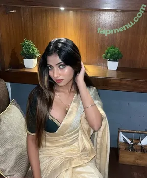 itz_me_saheli_official / Saheli Halder nude photo #0015