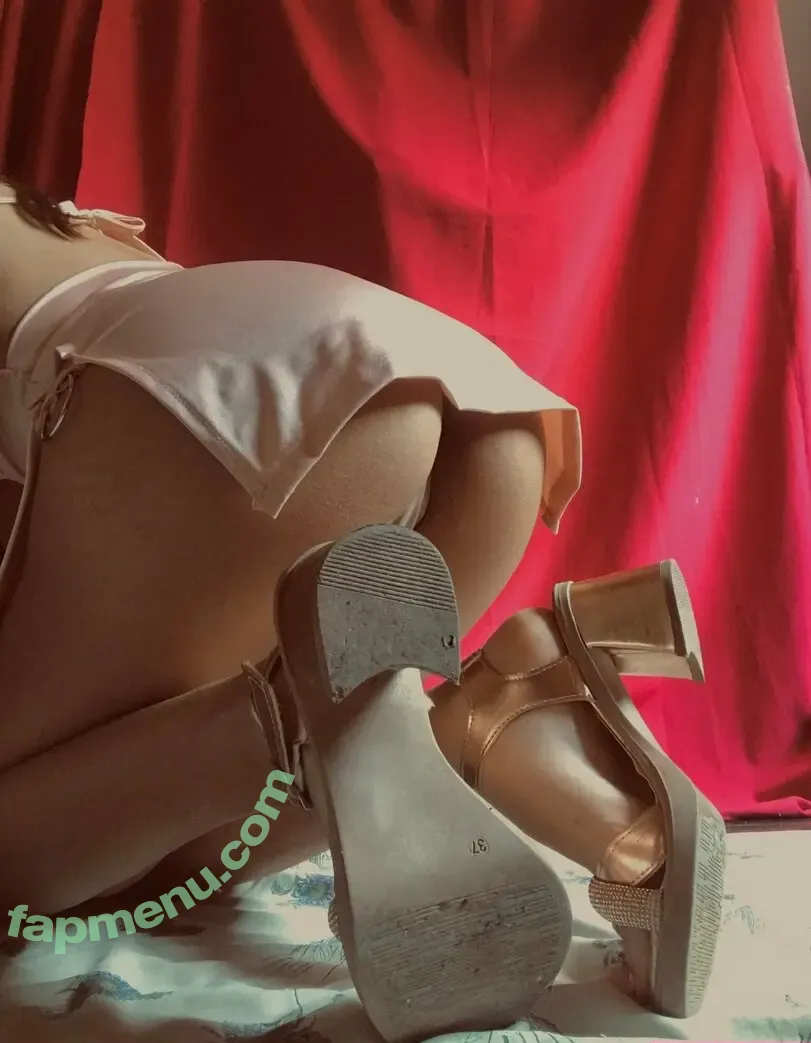 itzlbelen nude photo #0007 (itzlbelen)