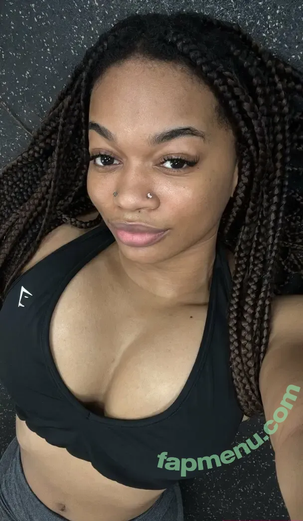 Itzmelanin nude photo #0024 (Itzmelanin)