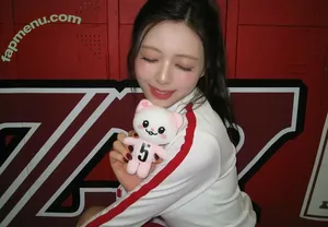 itzy.all.in.us / Shin Yu Na / Yuna ITZY / 유나 nude photo #0313