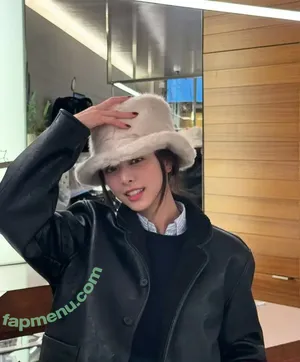 itzy.all.in.us / Shin Yu Na / Yuna ITZY / 유나 nude photo #0315