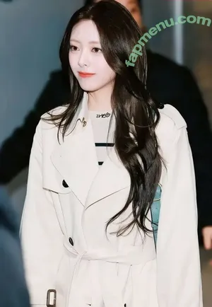 itzy.all.in.us / Shin Yu Na / Yuna ITZY / 유나 nude photo #0351
