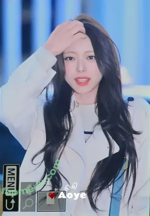 itzy.all.in.us / Shin Yu Na / Yuna ITZY / 유나 nude photo #0363