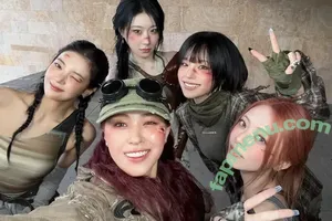 itzy.all.in.us / Shin Yu Na / Yuna ITZY / 유나 nude photo #0589