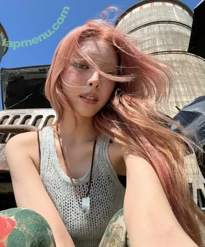itzy.all.in.us / Shin Yu Na / Yuna ITZY / 유나 nude photo #0598