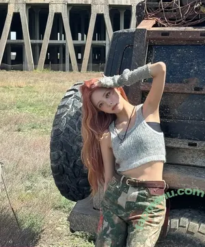 itzy.all.in.us / Shin Yu Na / Yuna ITZY / 유나 nude photo #0599