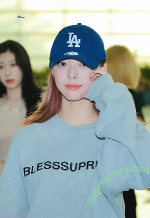 itzy.all.in.us / Shin Yu Na / Yuna ITZY / 유나 nude photo #0757