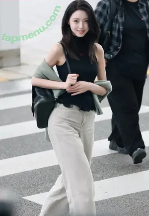 itzy.all.in.us / Shin Yu Na / Yuna ITZY / 유나 nude photo #0913