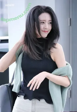 itzy.all.in.us / Shin Yu Na / Yuna ITZY / 유나 nude photo #0920