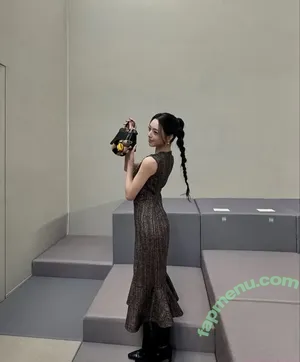 itzy.all.in.us / Shin Yu Na / Yuna ITZY / 유나 nude photo #0955