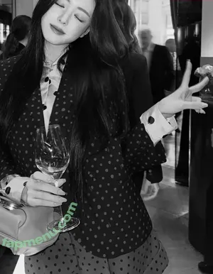 itzy.all.in.us / Shin Yu Na / Yuna ITZY / 유나 nude photo #0971