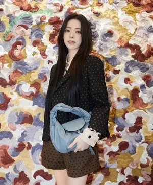itzy.all.in.us / Shin Yu Na / Yuna ITZY / 유나 nude photo #0974