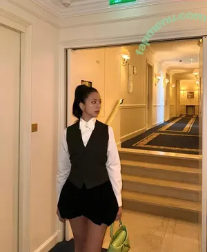 itzy.all.in.us / Shin Yu Na / Yuna ITZY / 유나 nude photo #0984