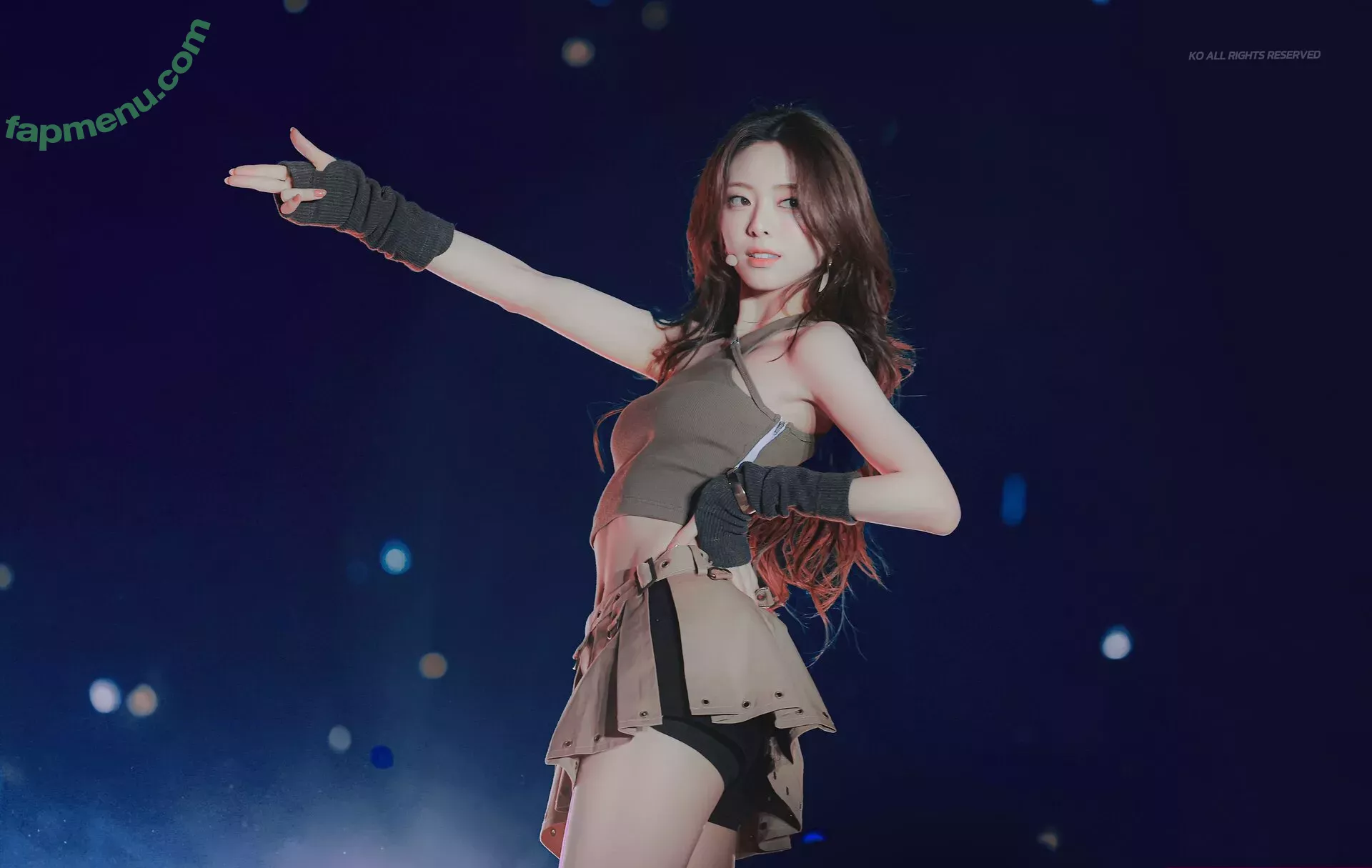 itzy.all.in.us nude photo #0219 (Shin Yu Na / Yuna ITZY / 유나)
