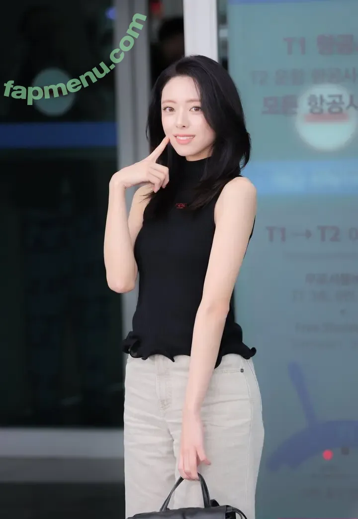 itzy.all.in.us nude photo #0925 (Shin Yu Na / Yuna ITZY / 유나)