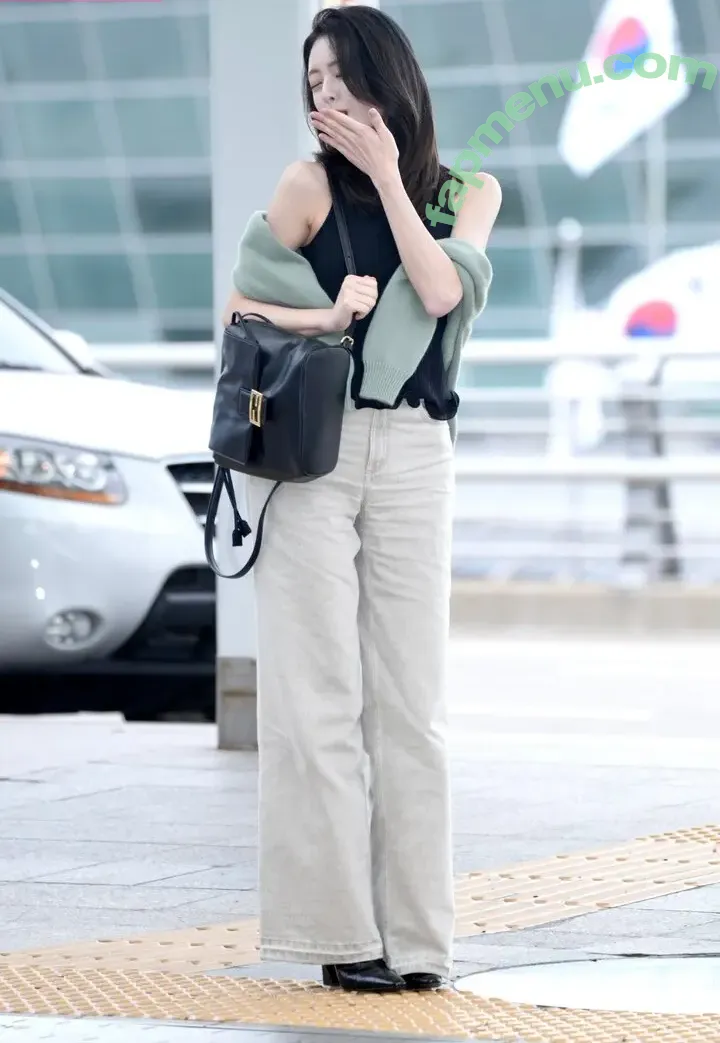 itzy.all.in.us nude photo #0930 (Shin Yu Na / Yuna ITZY / 유나)