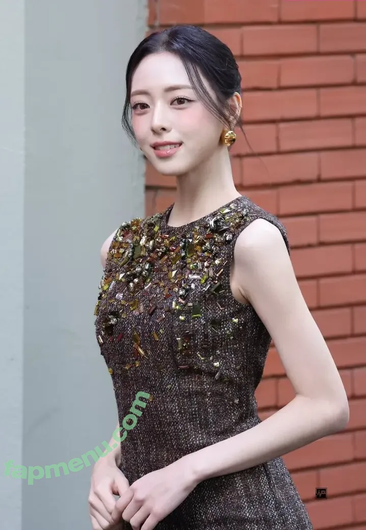 itzy.all.in.us nude photo #0934 (Shin Yu Na / Yuna ITZY / 유나)