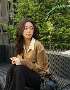 itzy.all.in.us / Shin Yu Na / Yuna ITZY / 유나 nude photo #1037