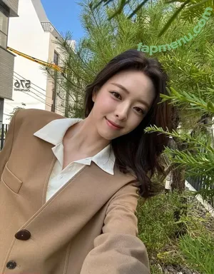 itzy.all.in.us / Shin Yu Na / Yuna ITZY / 유나 nude photo #1043