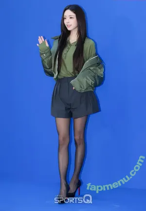 itzy.all.in.us / Shin Yu Na / Yuna ITZY / 유나 nude photo #1066