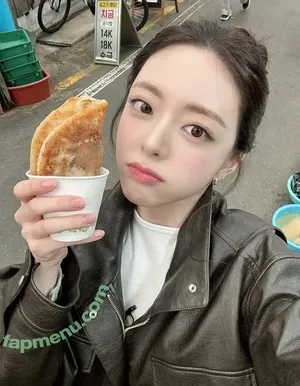 itzy.all.in.us / Shin Yu Na / Yuna ITZY / 유나 nude photo #1113