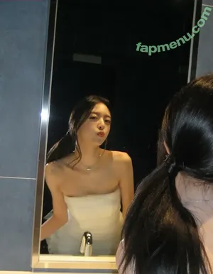 itzy.all.in.us / Shin Yu Na / Yuna ITZY / 유나 nude photo #1234