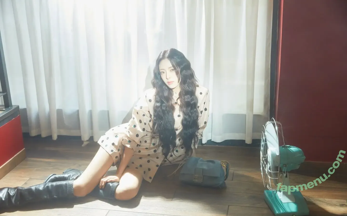 itzy.all.in.us nude photo #1032 (Shin Yu Na / Yuna ITZY / 유나)