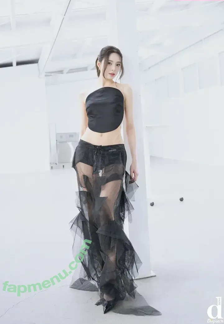 itzy.all.in.us nude photo #1096 (Shin Yu Na / Yuna ITZY / 유나)