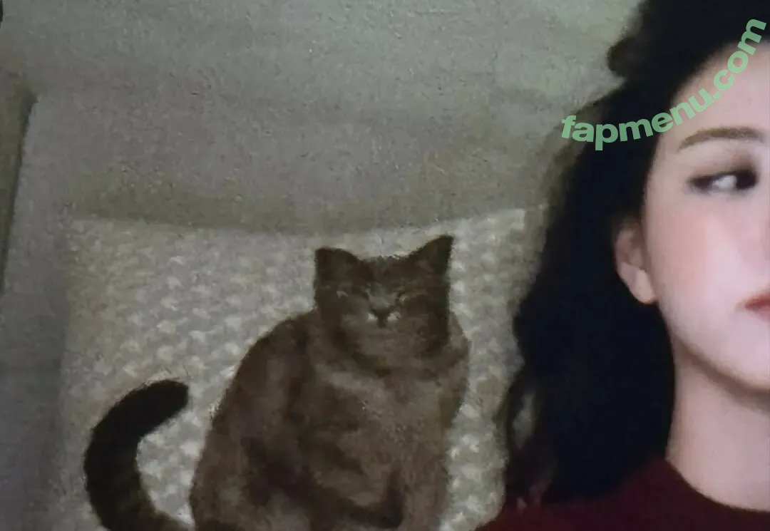 itzy.all.in.us nude photo #1168 (Shin Yu Na / Yuna ITZY / 유나)