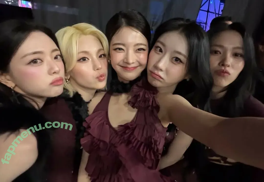 itzy.all.in.us nude photo #1239 (Shin Yu Na / Yuna ITZY / 유나)