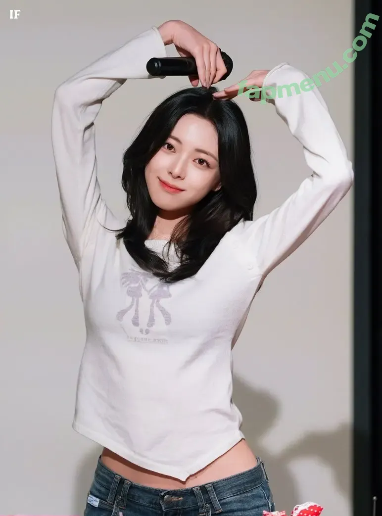 itzy.all.in.us nude photo #1243 (Shin Yu Na / Yuna ITZY / 유나)