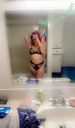  nude photo #0002