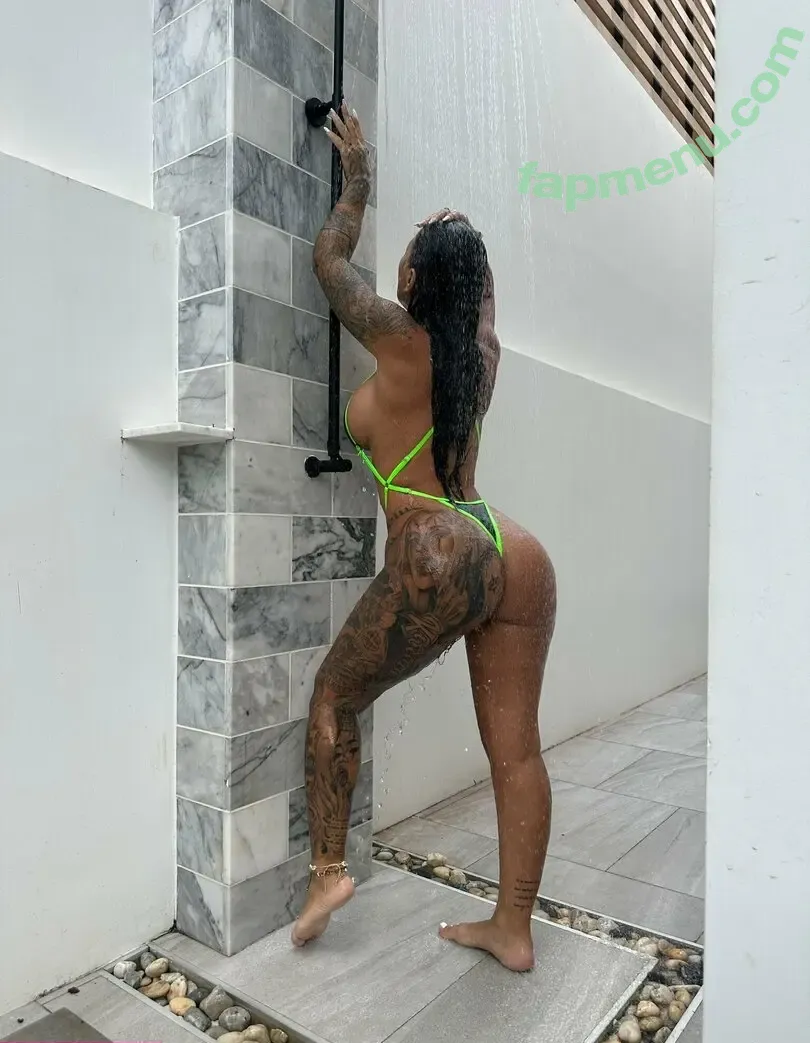 iuhasalexandra_free nude photo #0042 (iuhasalexandraaa)