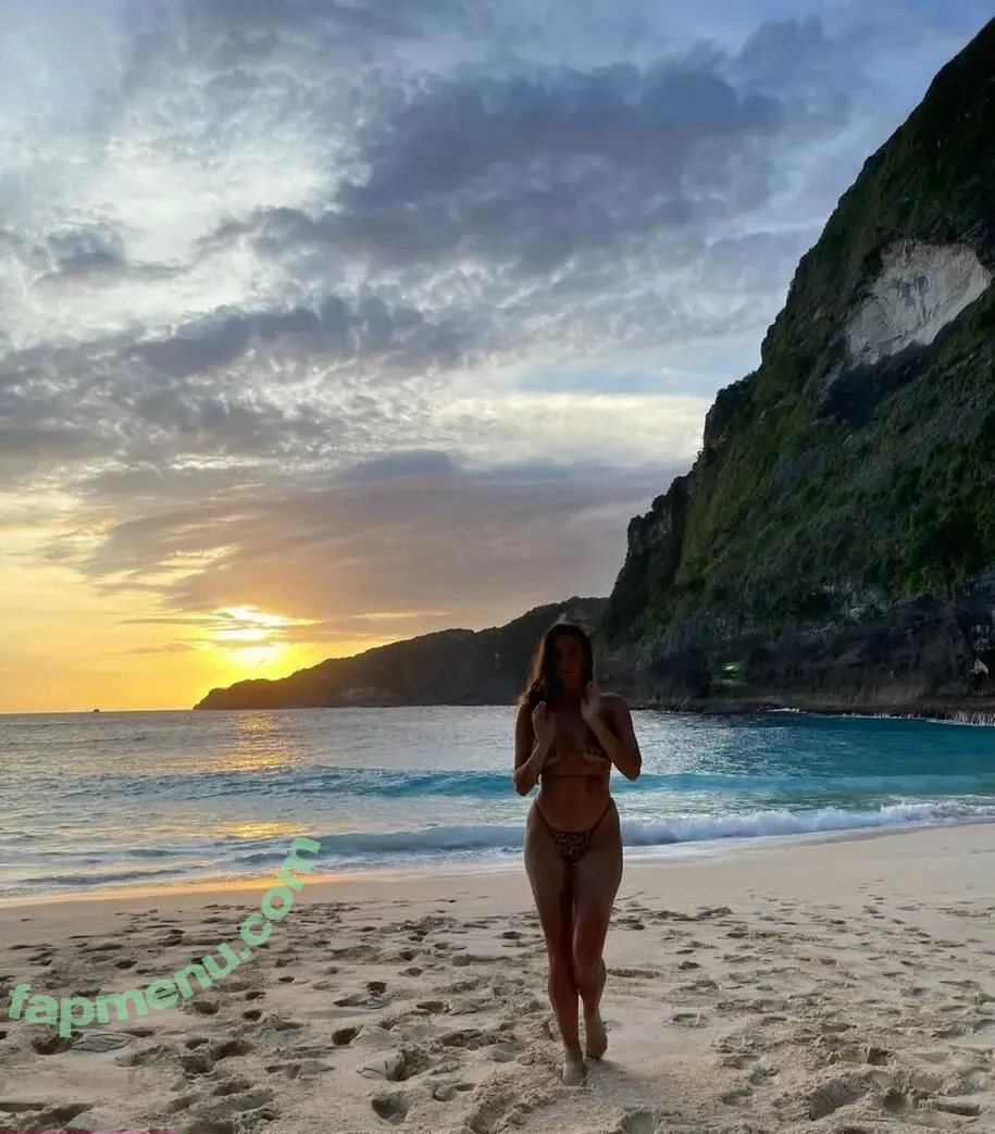 iuliagyrbu nude photo #0537 (mia / miagirl007)