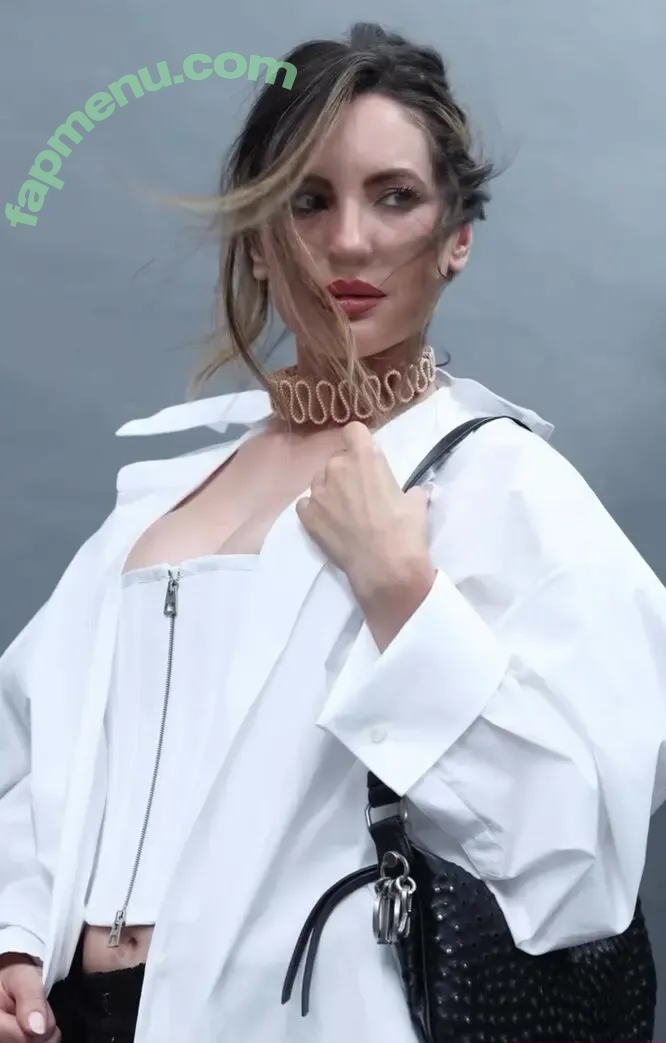 Ivana Baquero nude photo #0292 (ivanabaquero)