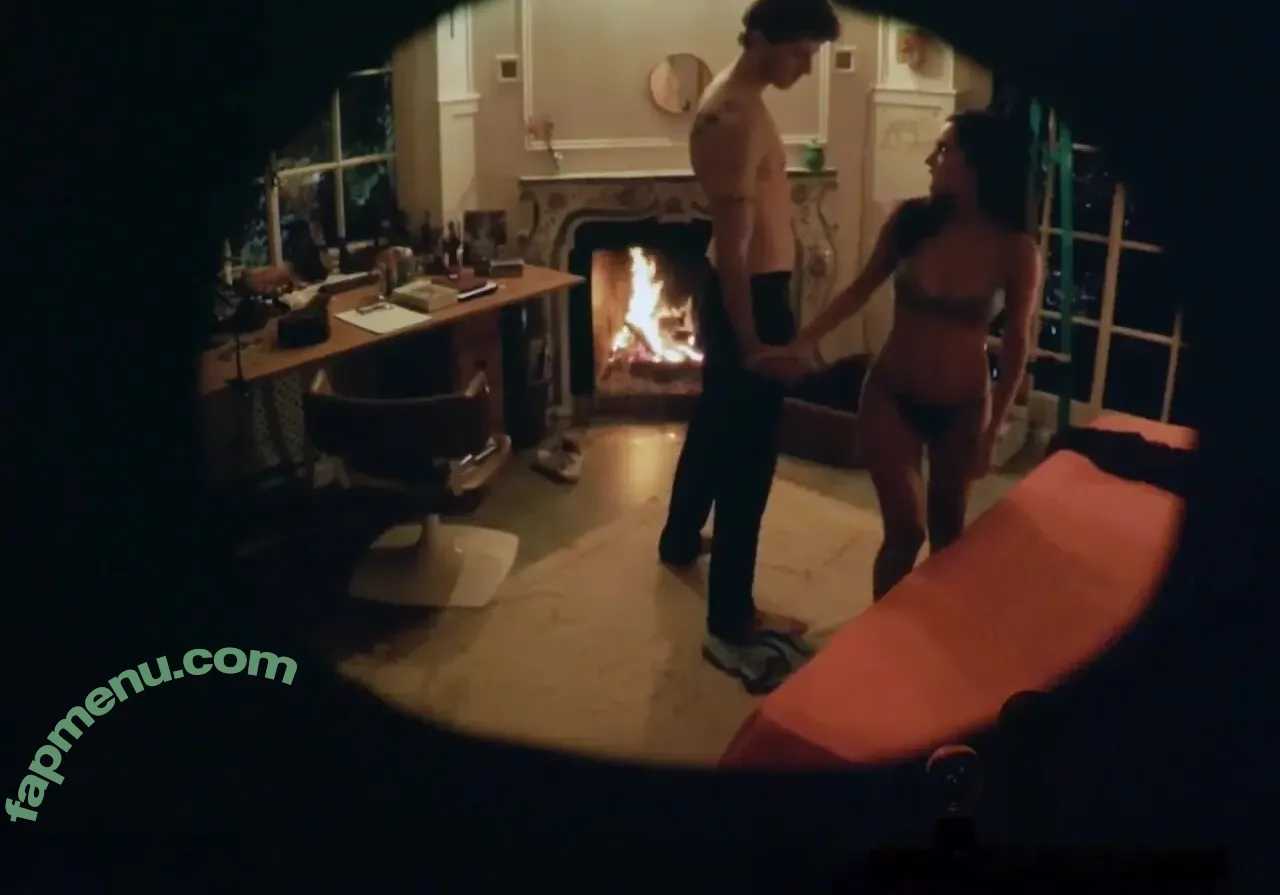 Ivana Baquero nude photo #0318 (ivanabaquero)