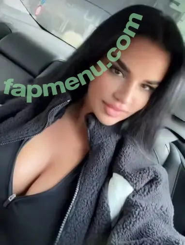 Ivana Knoll nude photo #0485 (knolldoll)