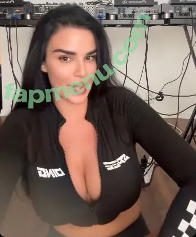 Ivana Knoll nude photo #0488 (knolldoll)