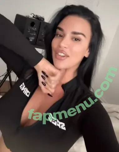 Ivana Knoll nude photo #0492 (knolldoll)