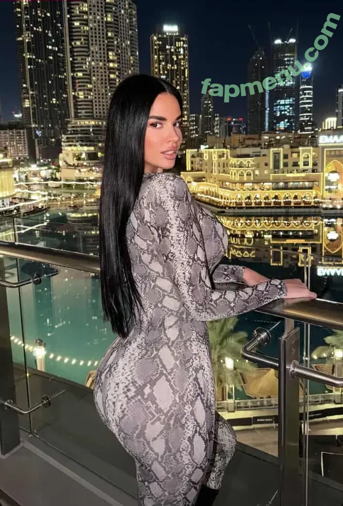 Ivana Knoll nude photo #0533 (knolldoll)