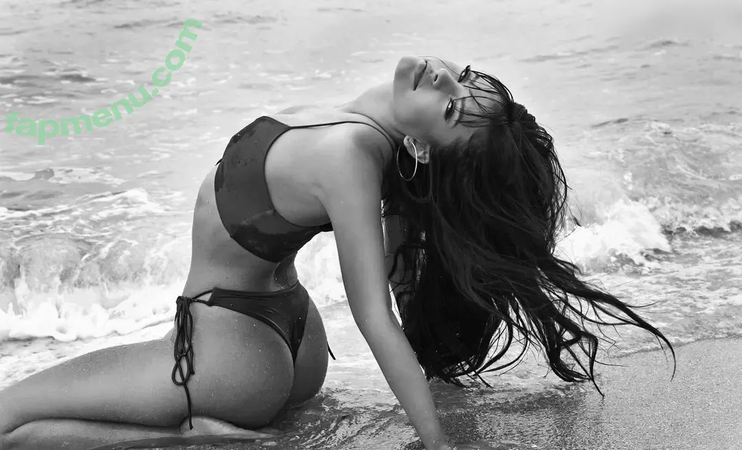Ivana Santacruz nude photo #0046 (Ivana.santacruz)